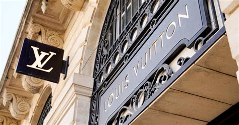 st germain pm louis vuitton|Paris : une enquête ouverte après le cambriolage d’une boutique .